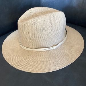 Wyeth/Linen & Flax Rosemary Hat